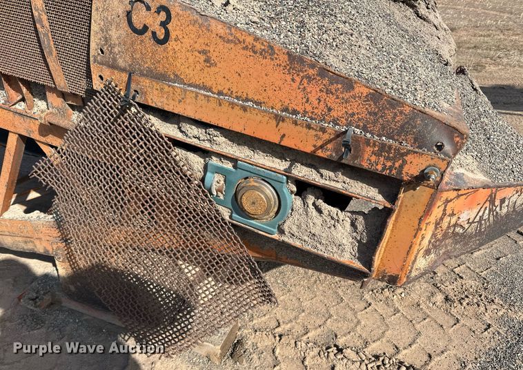 image for item DO3212 Superior  30X95PRSC radial stacking conveyor