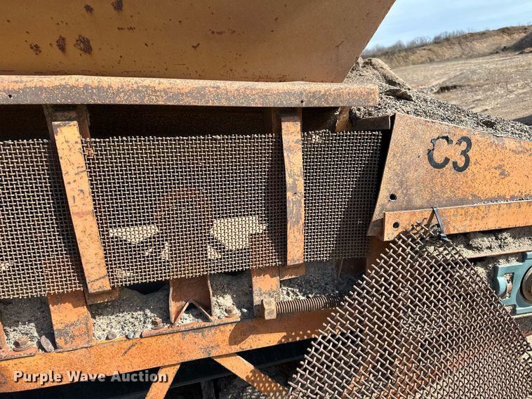 image for item DO3212 Superior  30X95PRSC radial stacking conveyor