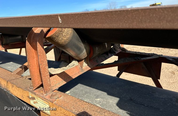 image for item DO3212 Superior  30X95PRSC radial stacking conveyor