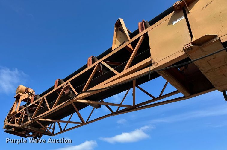 image for item DO3212 Superior  30X95PRSC radial stacking conveyor