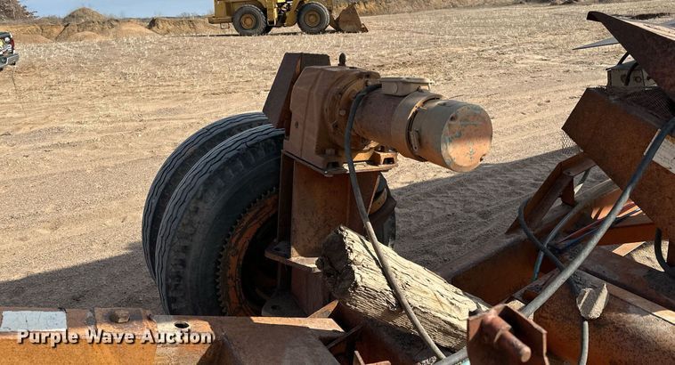 image for item DO3212 Superior  30X95PRSC radial stacking conveyor