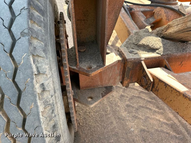 image for item DO3212 Superior  30X95PRSC radial stacking conveyor