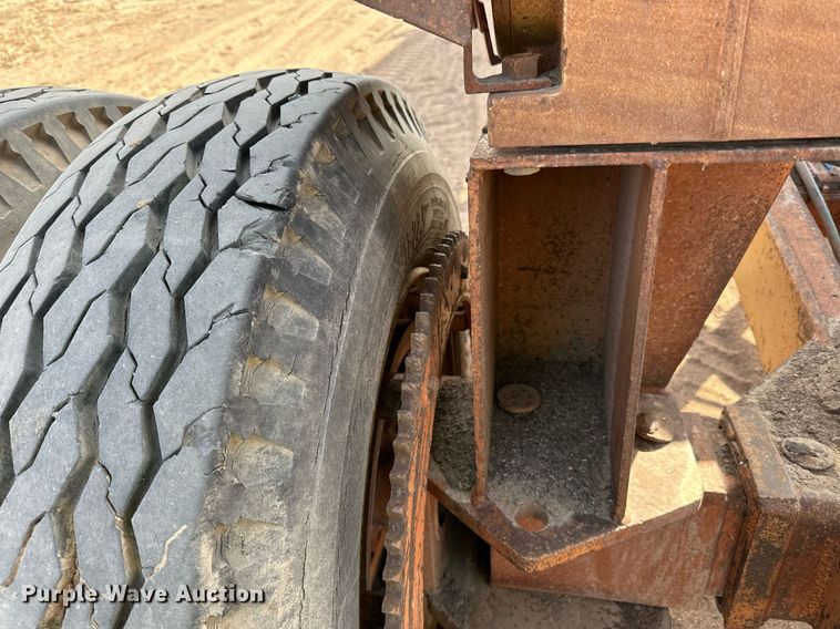 image for item DO3212 Superior  30X95PRSC radial stacking conveyor