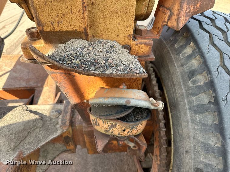 image for item DO3212 Superior  30X95PRSC radial stacking conveyor