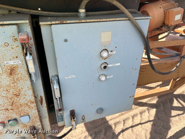 image for item DO3212 Superior  30X95PRSC radial stacking conveyor