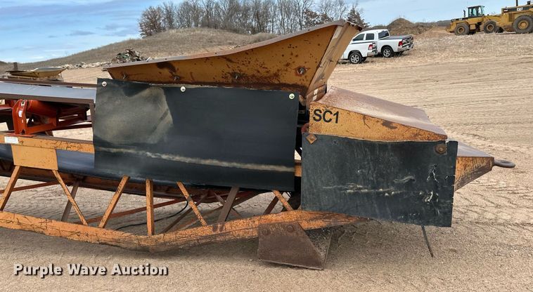 image for item DO3213 1996 Superior  30X95PRSC radial stacking conveyor