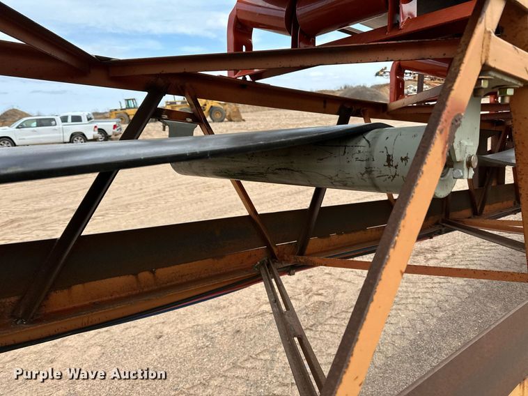 image for item DO3213 1996 Superior  30X95PRSC radial stacking conveyor