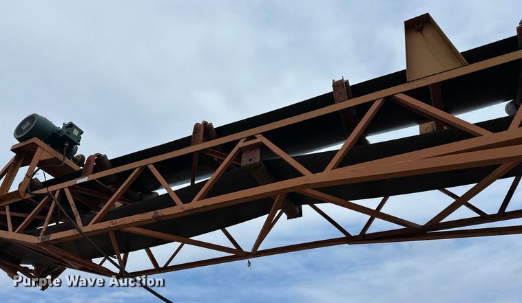 image for item DO3213 1996 Superior  30X95PRSC radial stacking conveyor