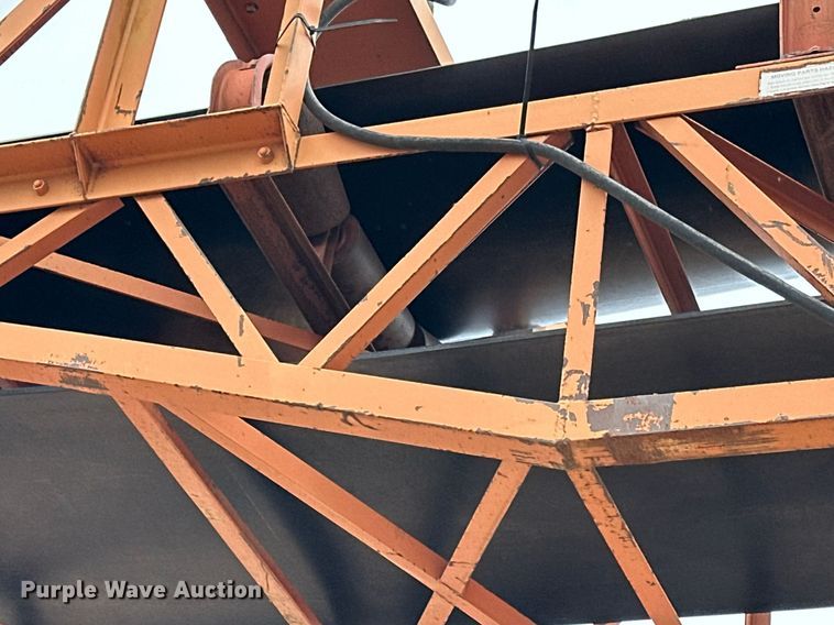 image for item DO3213 1996 Superior  30X95PRSC radial stacking conveyor