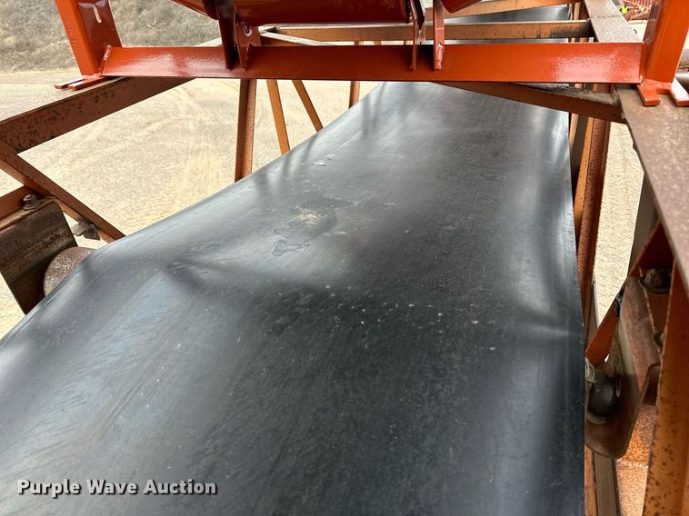 image for item DO3213 1996 Superior  30X95PRSC radial stacking conveyor