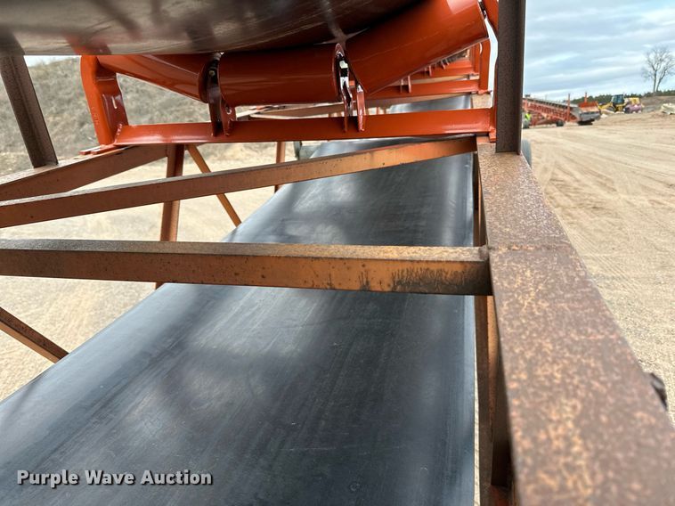 image for item DO3213 1996 Superior  30X95PRSC radial stacking conveyor