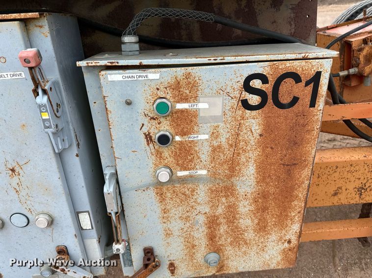 image for item DO3213 1996 Superior  30X95PRSC radial stacking conveyor