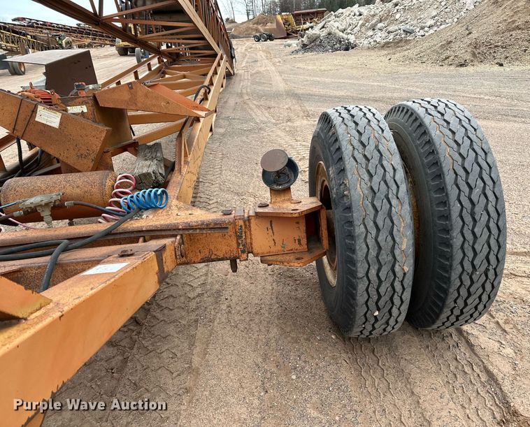 image for item DO3213 1996 Superior  30X95PRSC radial stacking conveyor