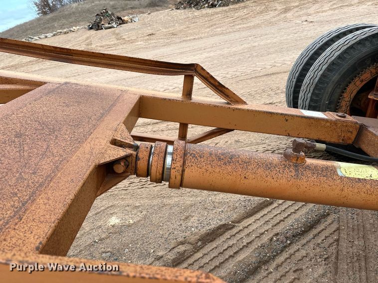 image for item DO3213 1996 Superior  30X95PRSC radial stacking conveyor