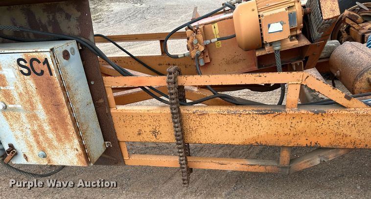 image for item DO3213 1996 Superior  30X95PRSC radial stacking conveyor