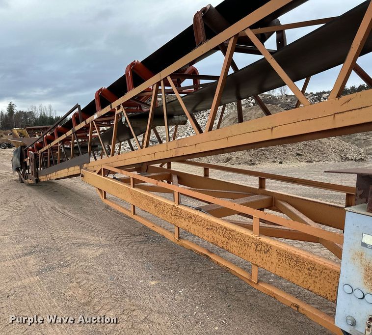 image for item DO3213 1996 Superior  30X95PRSC radial stacking conveyor