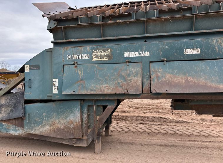 image for item DO3214 2000 Powerscreen Commander 510 screening plant