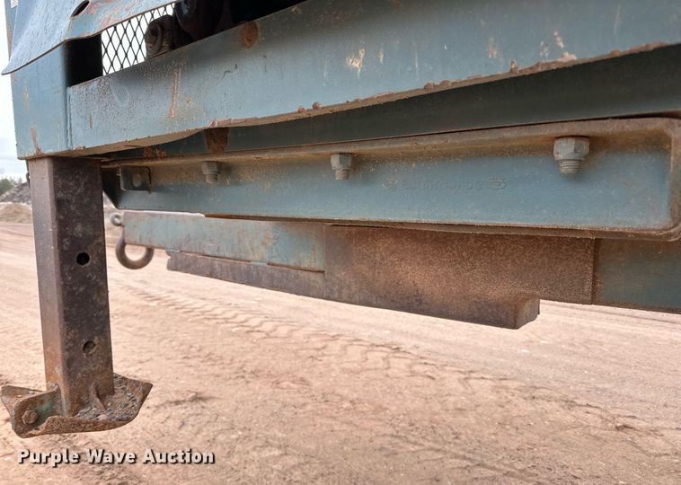 image for item DO3214 2000 Powerscreen Commander 510 screening plant