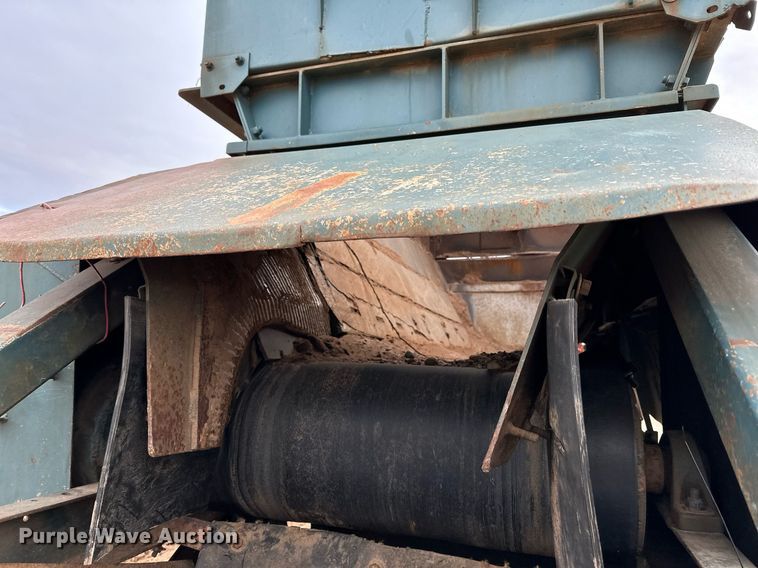 image for item DO3214 2000 Powerscreen Commander 510 screening plant