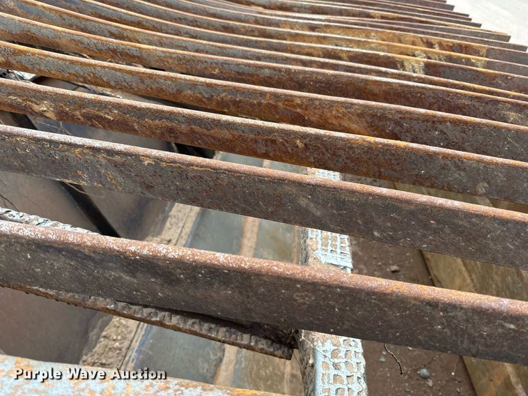 image for item DO3214 2000 Powerscreen Commander 510 screening plant