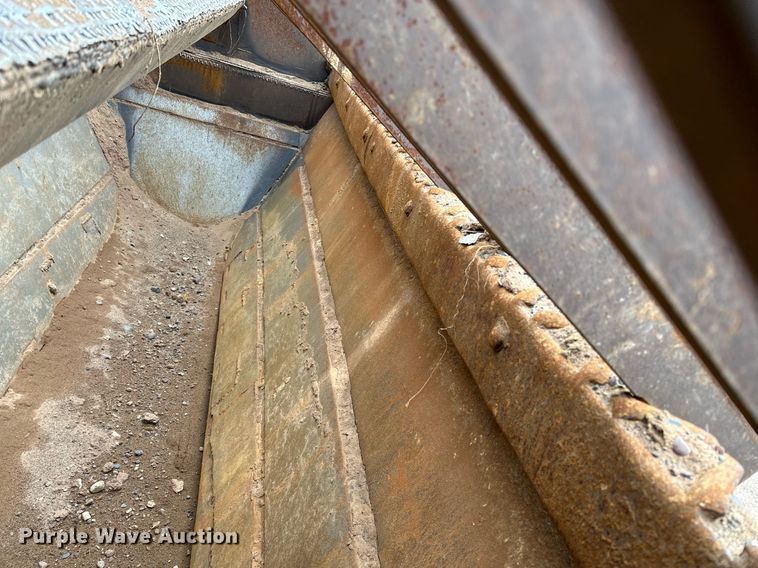 image for item DO3214 2000 Powerscreen Commander 510 screening plant