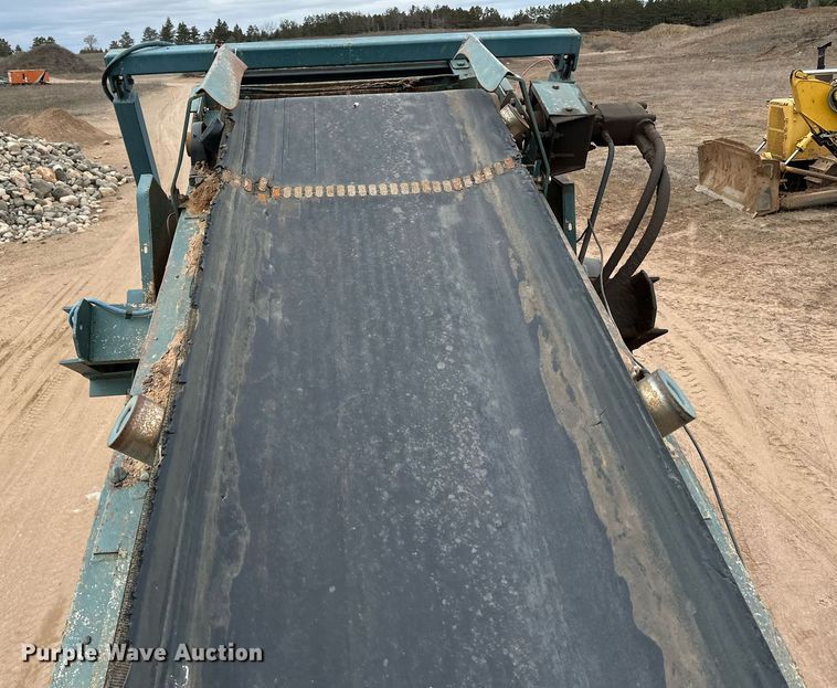 image for item DO3214 2000 Powerscreen Commander 510 screening plant