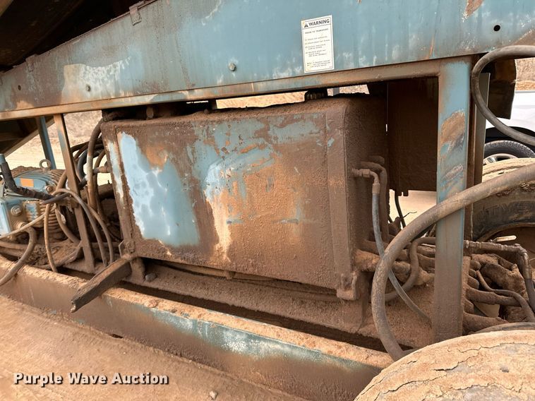 image for item DO3214 2000 Powerscreen Commander 510 screening plant