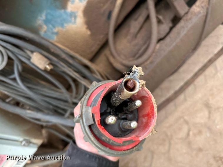 image for item DO3214 2000 Powerscreen Commander 510 screening plant