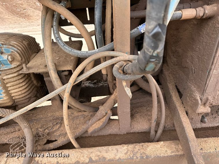 image for item DO3214 2000 Powerscreen Commander 510 screening plant