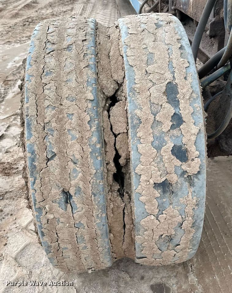 image for item DO3214 2000 Powerscreen Commander 510 screening plant