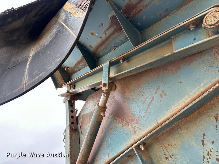 image for item DO3216 1990 Powerscreen  Commander 408 screening plant