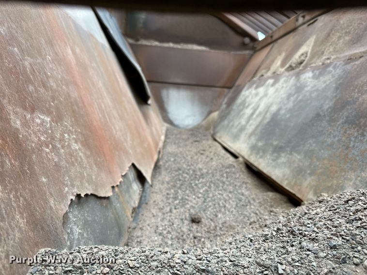 image for item DO3216 1990 Powerscreen  Commander 408 screening plant