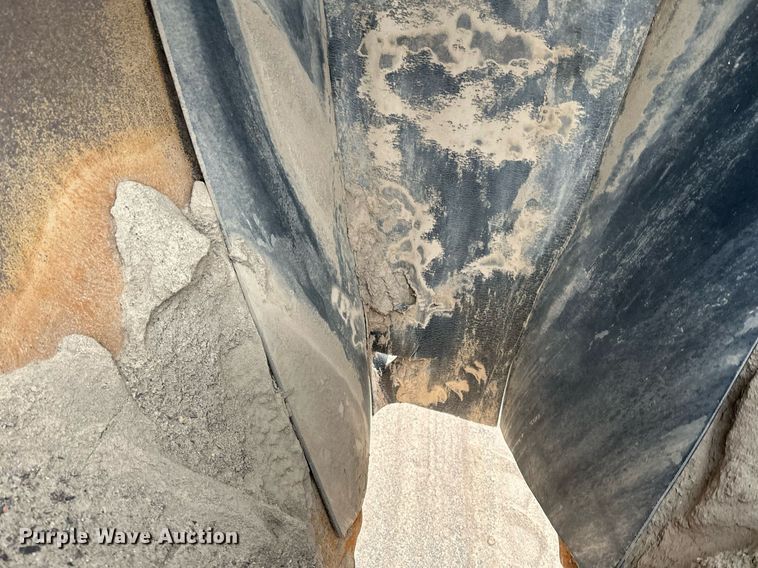 image for item DO3216 1990 Powerscreen  Commander 408 screening plant