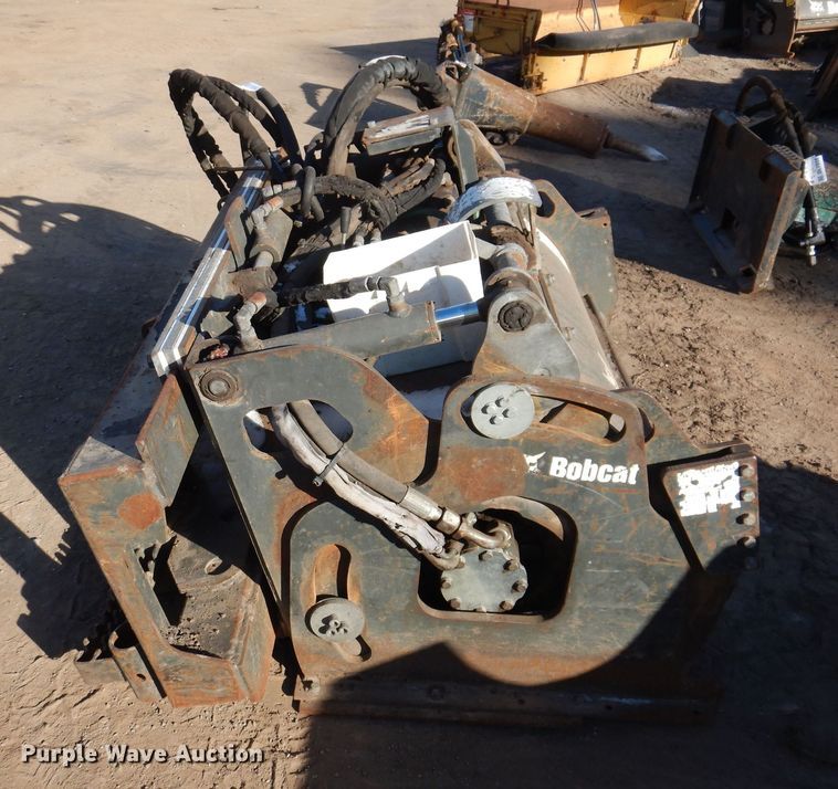 image for item DO3217 2011 Bobcat 40 Hyd Planer skid steer cold planer