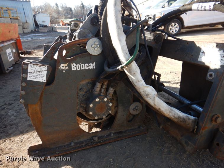image for item DO3217 2011 Bobcat 40 Hyd Planer skid steer cold planer