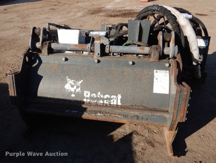 image for item DO3217 2011 Bobcat 40 Hyd Planer skid steer cold planer