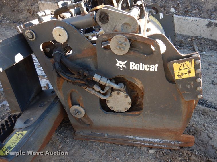 image for item DO3218 2015 Bobcat 40PSL skid steer cold planer