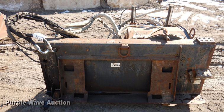 image for item DO3219 2010 Bobcat 24 Hyd Planer skid steer cold planer