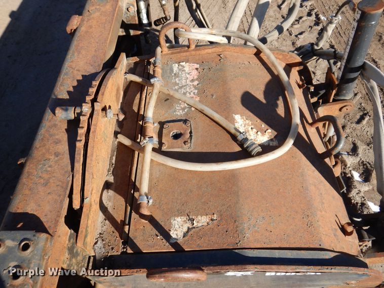 image for item DO3219 2010 Bobcat 24 Hyd Planer skid steer cold planer