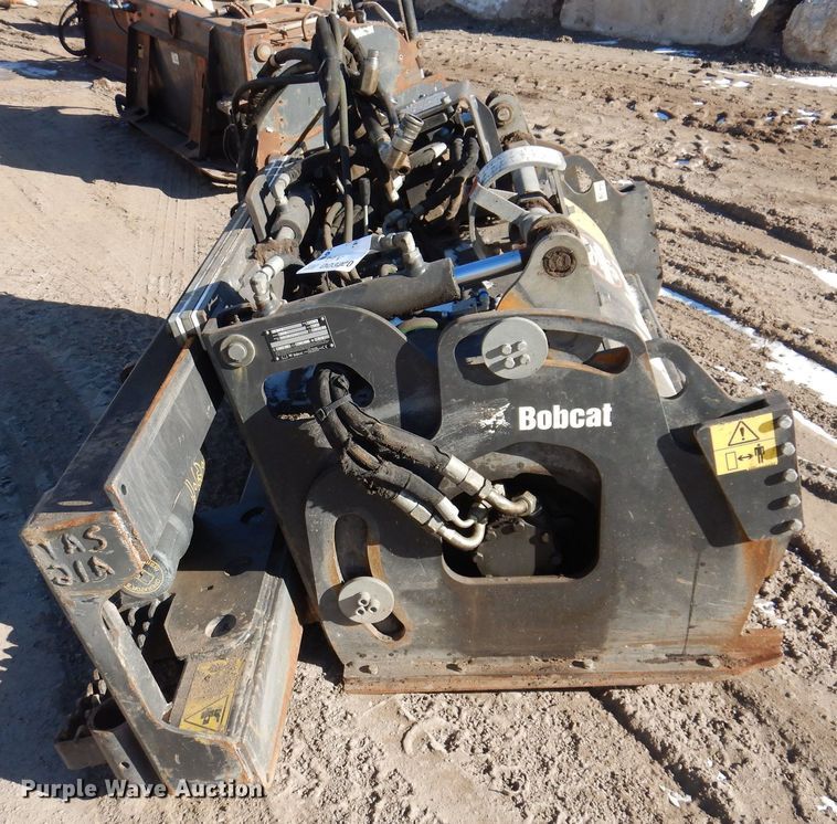 image for item DO3220 2021 Bobcat  40 PSL skid steer cold planer