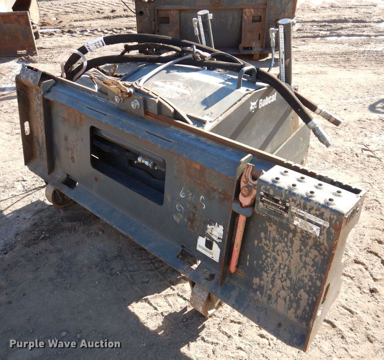 image for item DO3221 2021 Bobcat 24PLA skid steer cold planer