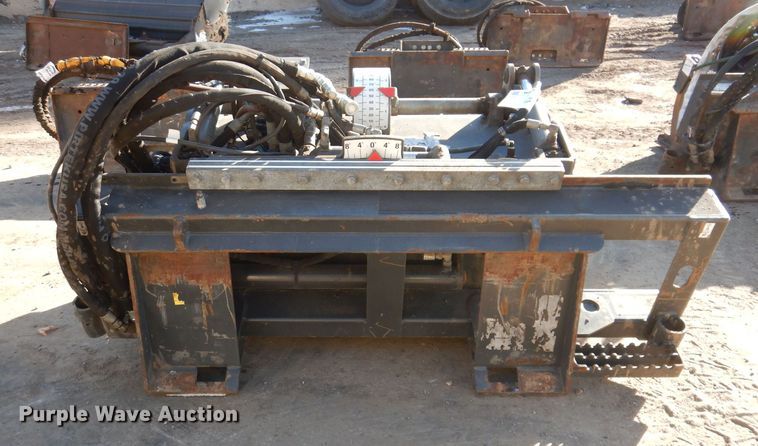 image for item DO3223 2018 Bobcat 40 PSL skid steer cold planer