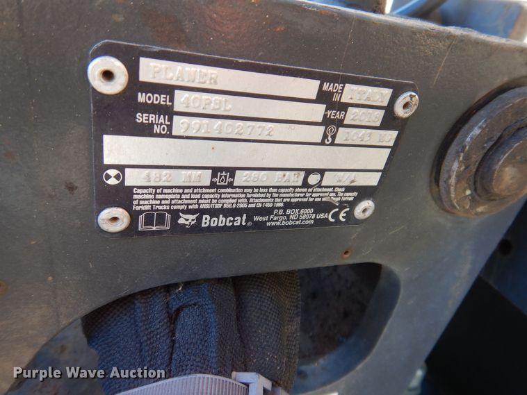 image for item DO3223 2018 Bobcat 40 PSL skid steer cold planer