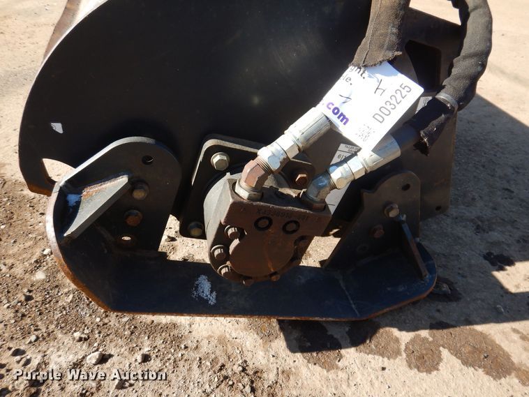 image for item DO3225 2012 Bobcat  76 Tiller skid steer tiller