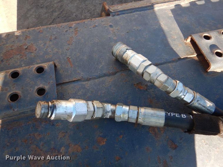 image for item DO3225 2012 Bobcat  76 Tiller skid steer tiller