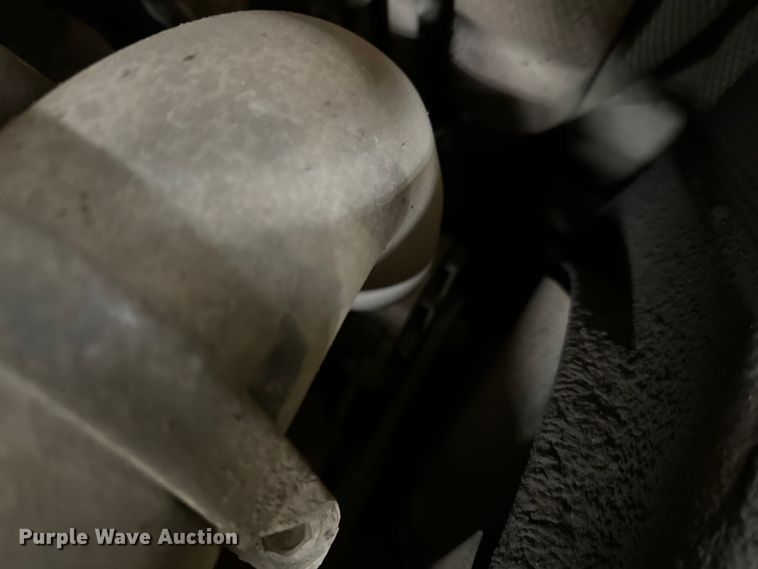 image for item DO3227 2007 Gehl 5640  skid steer loader