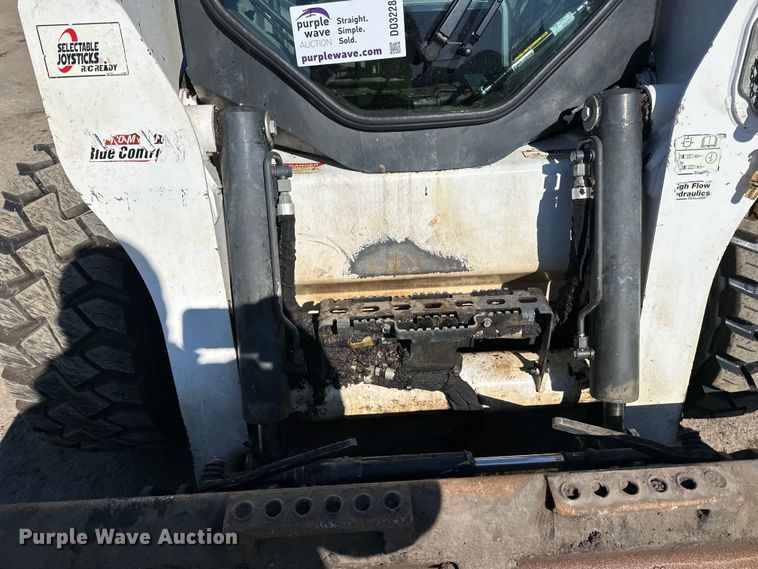image for item DO3228 2022 Bobcat S770 skid steer loader