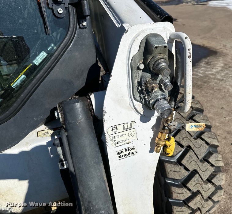 image for item DO3228 2022 Bobcat S770 skid steer loader