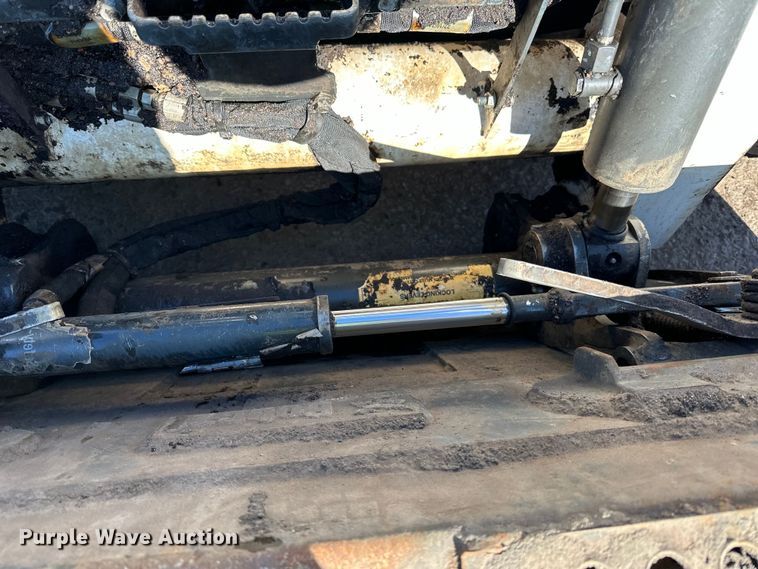 image for item DO3228 2022 Bobcat S770 skid steer loader