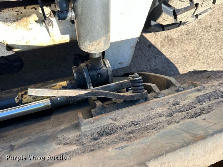 image for item DO3228 2022 Bobcat S770 skid steer loader